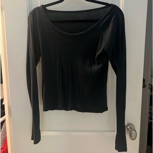 Brandy Melville Scoop Neck Black Long Sleeve NWOT